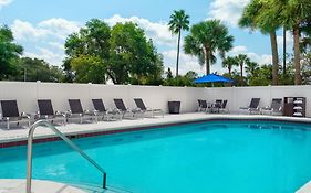 Marriott Fairfield Lake Buena Vista 3*