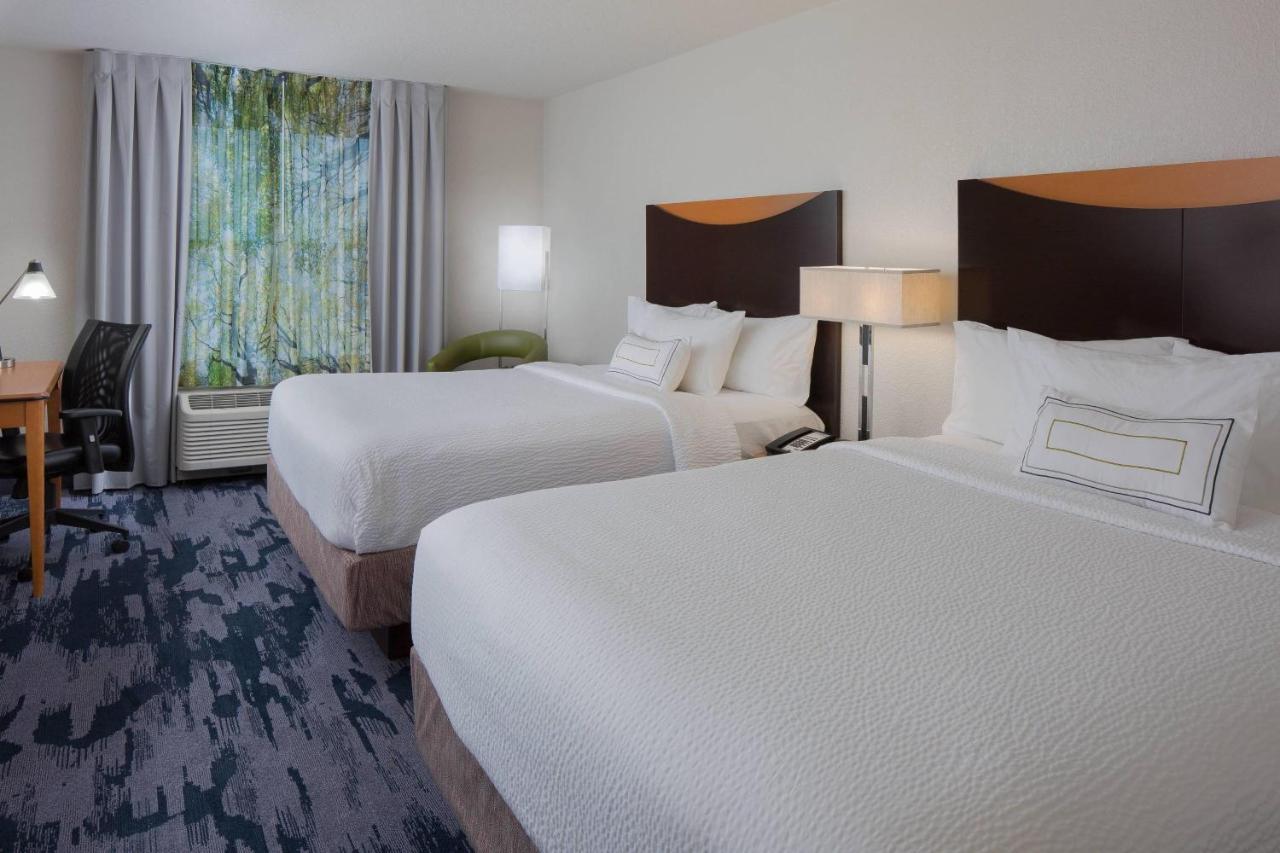 Fairfield Inn & Suites By Marriott Orlando Lake Buena Vista Exterior photo