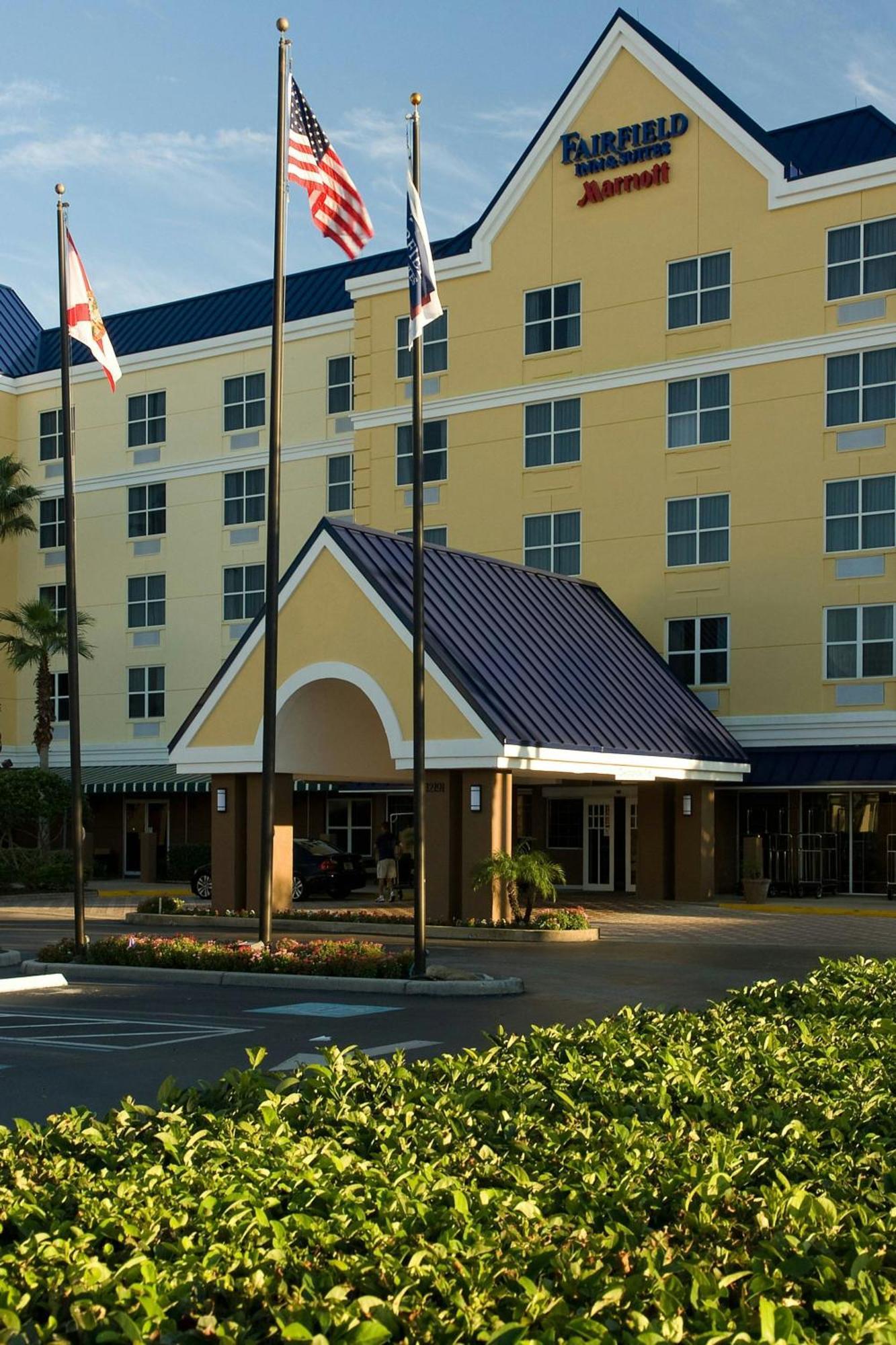Fairfield Inn & Suites By Marriott Orlando Lake Buena Vista Exterior photo