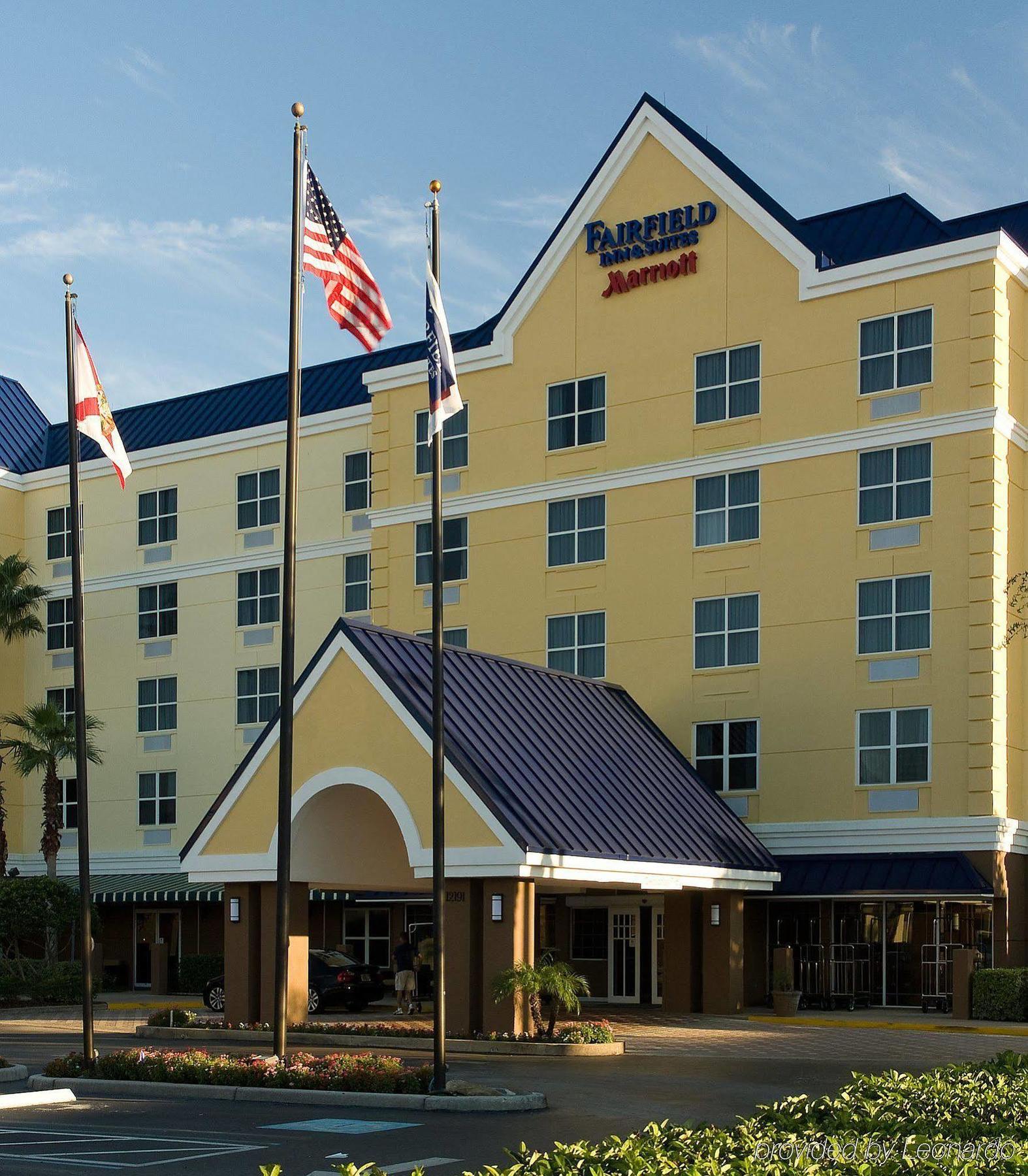 Fairfield Inn & Suites By Marriott Orlando Lake Buena Vista Exterior photo